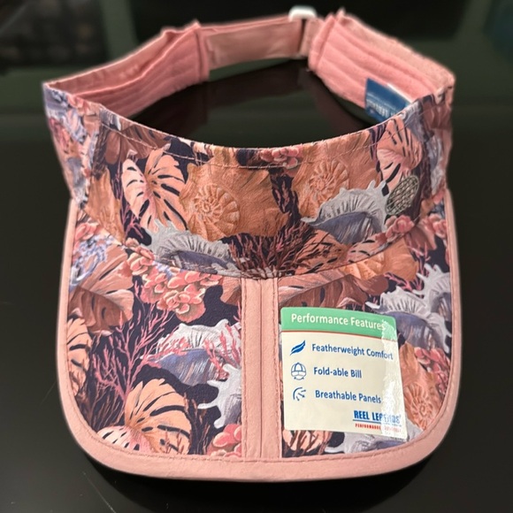 Reel Legends Pink Sea Shells and Plants Foldable Bill Sun Visor Golf NWOT - Picture 1 of 5